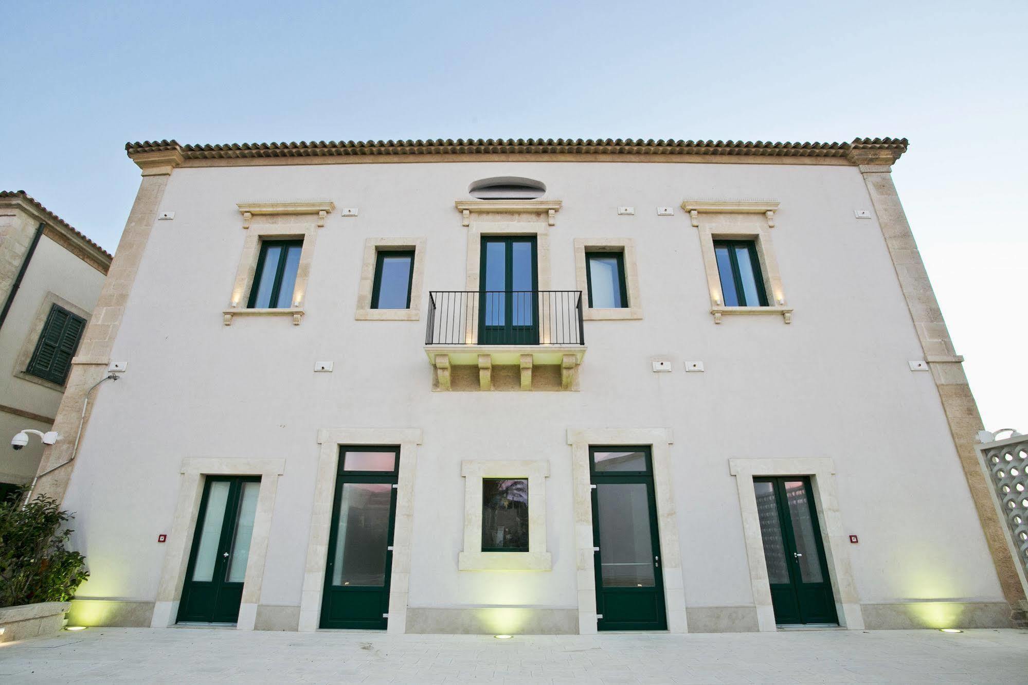 Zafran Boutique Hotel Donnalucata  Exterior photo